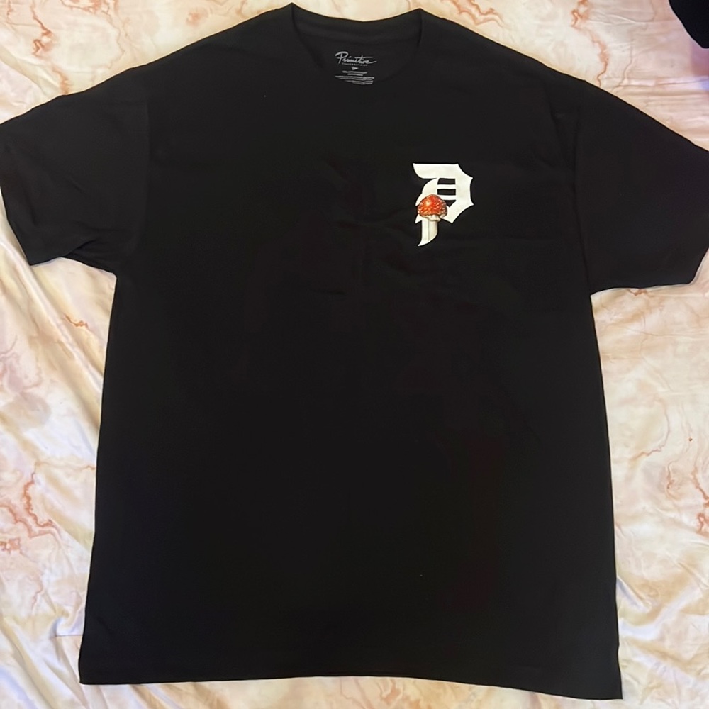 New Primitive Mushroom P Shirt Black Large
